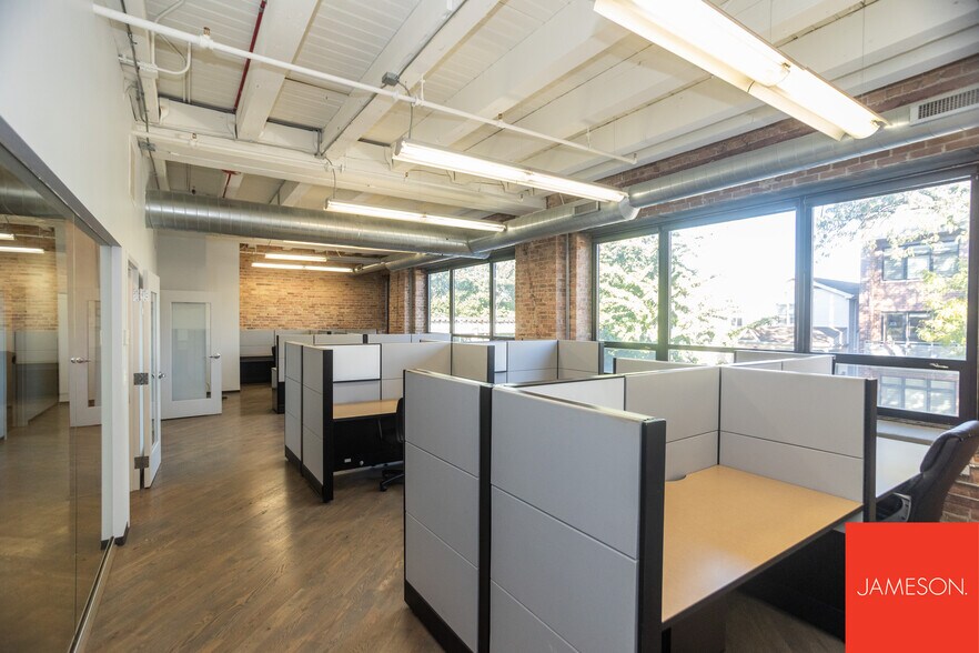 1801 W Warner Ave, Chicago, IL à louer - Photo du bâtiment - Image 2 de 9