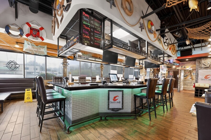 3625 Hillsborough St, Raleigh, NC à louer - Photo intérieure - Image 3 de 13