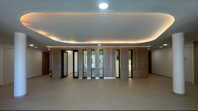 Bureau dans Genas à louer Photo intérieure- Image 1 de 3