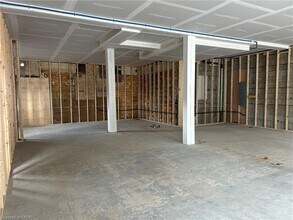 63 Queensway W, Simcoe, ON à louer Photo intérieure- Image 1 de 6