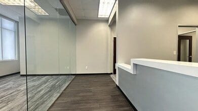 8619 Broadway St, Pearland, TX à louer Photo du bâtiment- Image 2 de 13