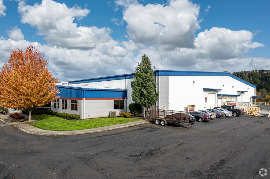 2601 N Hendrickson Dr, Kalama, WA for lease - Primary Photo - Image 1 of 5