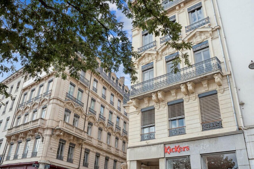 29 Rue Gasparin, Lyon à louer - Photo du bâtiment - Image 2 de 7