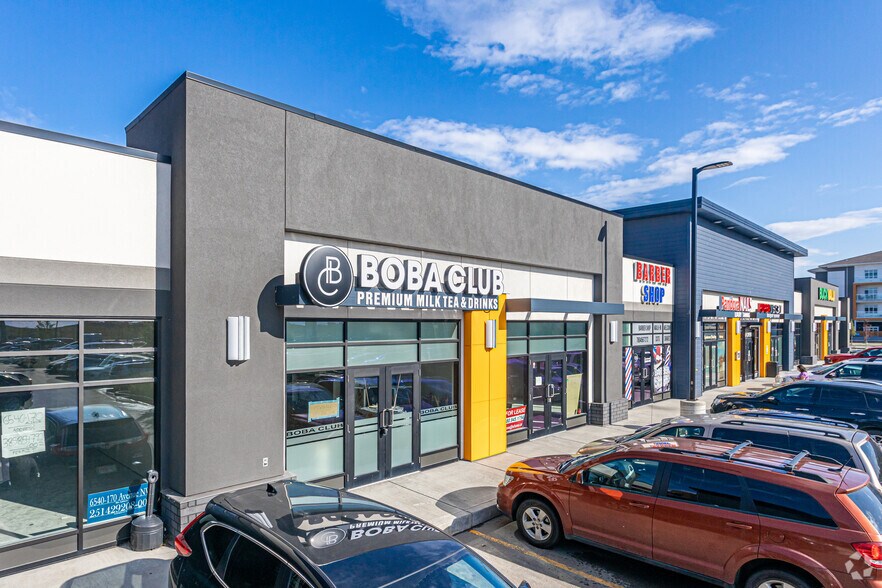 6504 170 Av NW, Edmonton, AB for sale - Primary Photo - Image 1 of 1