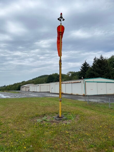 1402 Sekiu Airport Road, Sekiu, WA for lease - Primary Photo - Image 2 of 3