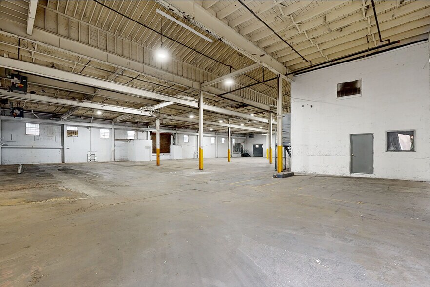 455 Madison Ave, Paterson, NJ à louer - Numérisation 3D de Matterport - Image 3 de 13