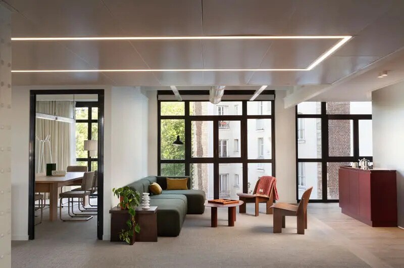 Bureau dans Paris à louer - Photo du bâtiment - Image 3 de 19