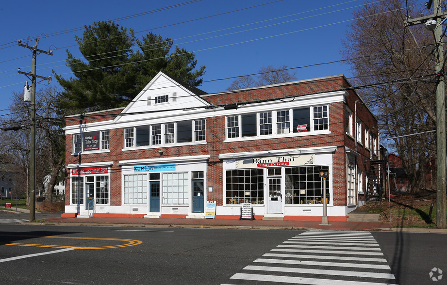 15 S Main St, Cheshire, CT à vendre - Photo principale - Image 1 de 1