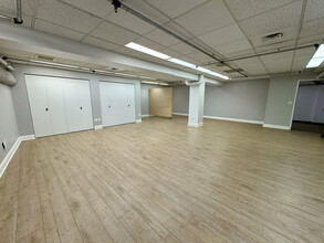 4180 W Broadway Ave, Robbinsdale, MN for lease Interior Photo- Image 2 of 12