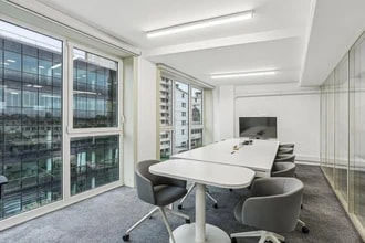 77 Rue Jean Bleuzen, Vanves for sale Interior Photo- Image 2 of 15