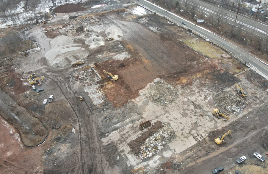 349 New Brunswick Ave, Rahway, NJ for lease - Building Photo - Image 2 of 6