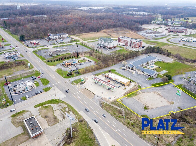 920 Canfield Niles Rd, Austintown, OH for lease - Aerial - Image 1 of 7