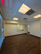 1760 E Florence Blvd, Casa Grande, AZ for lease Interior Photo- Image 1 of 5