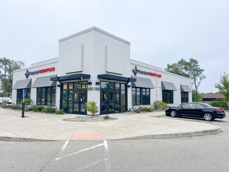 3100 Plainfield Ave NE, Grand Rapids, MI à louer - Photo principale - Image 1 de 3