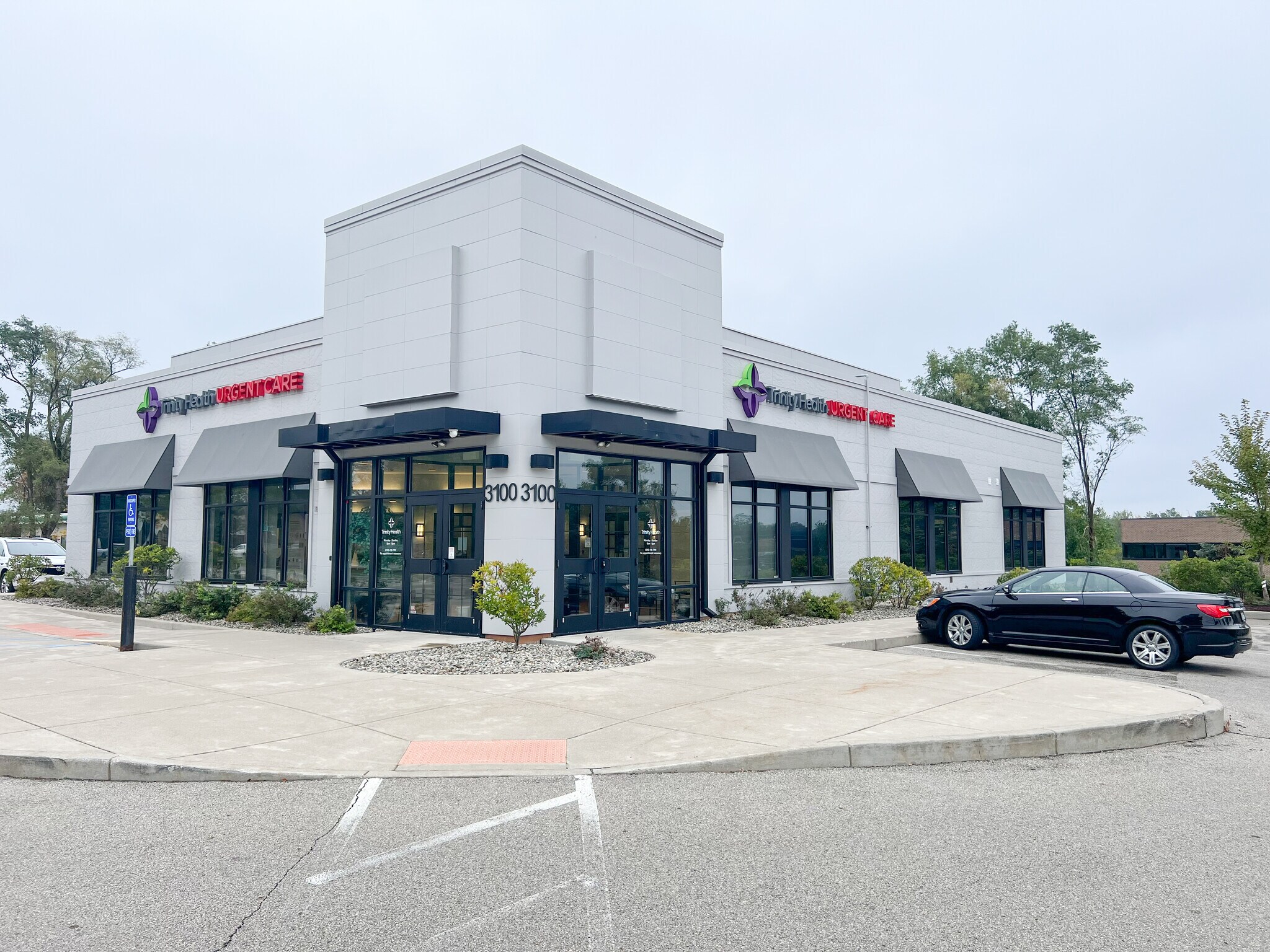 3100 Plainfield Ave NE, Grand Rapids, MI for lease Primary Photo- Image 1 of 4