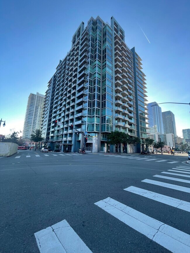 More details for 1040-1080 Park Blvd, San Diego, CA - Retail for Lease