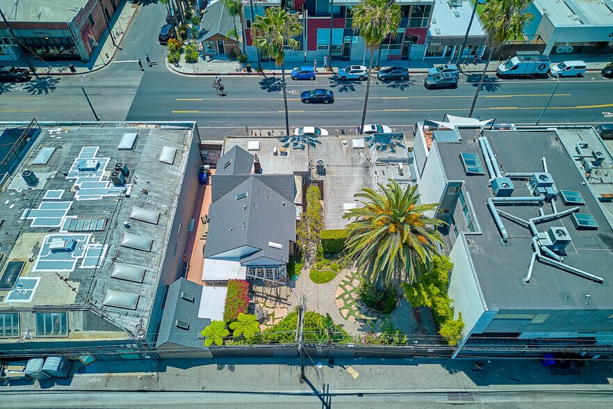 1321-1325 Abbot Kinney Blvd, Venice, CA à vendre - Aérien - Image 2 de 45
