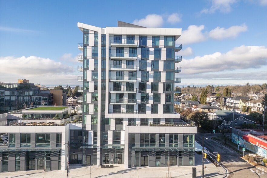 8415 Granville St, Vancouver, BC à louer - Photo du bâtiment - Image 2 de 5