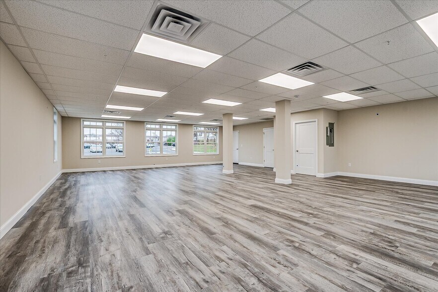 1400 Hamilton Blvd, South Plainfield, NJ à louer - Photo du bâtiment - Image 3 de 12