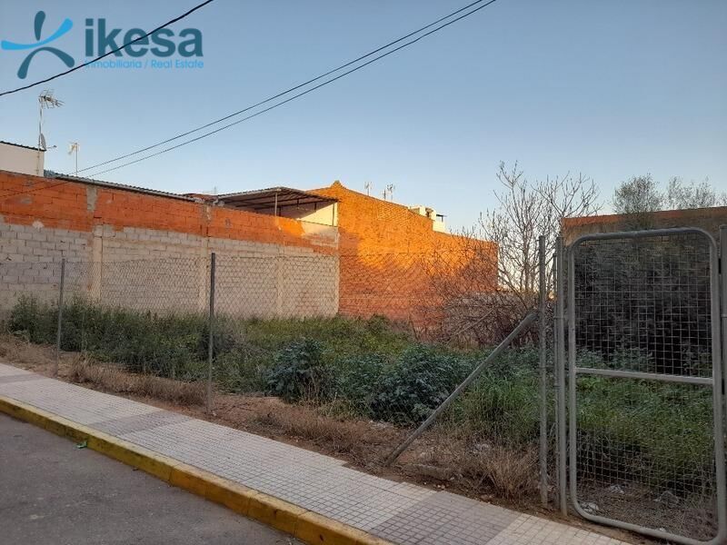Land in Badajoz for sale Building Photo- Image 1 of 9