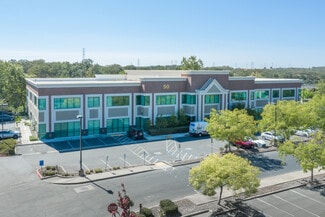 Plus de détails pour 50 Iron Point Cir, Folsom, CA - Bureau à louer