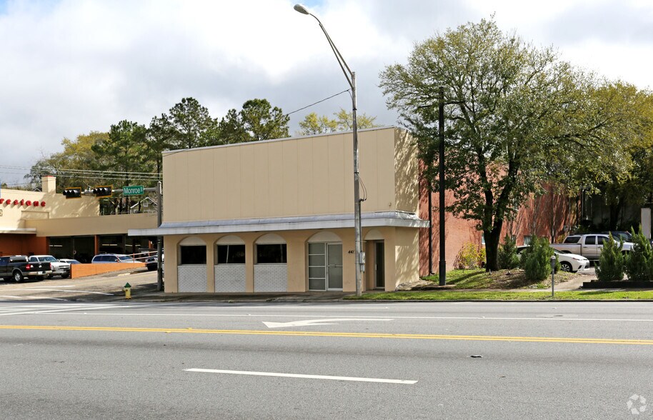 441 N Monroe St, Tallahassee, FL à louer - Photo du bâtiment - Image 2 de 15