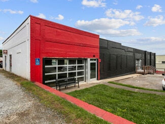 More details for 37 N Broad St, Brevard, NC - Retail for Sale