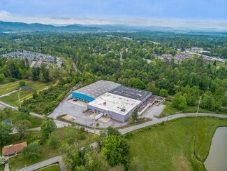 Plus de détails pour 90 Christ School Rd, Arden, NC - Industriel à louer