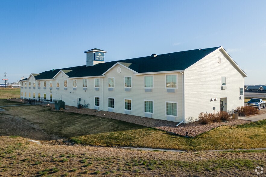 485 S Elm Rd, Eaton, CO à vendre - Photo du bâtiment - Image 3 de 12