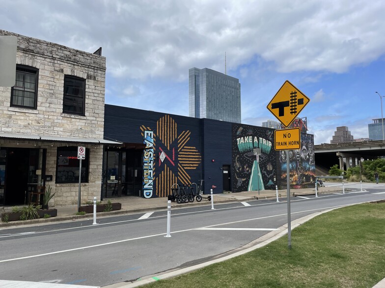 807 E 4th St, Austin, TX for sale - Building Photo - Image 1 of 1