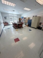 444 Main St N, Southbury, CT à louer Photo intérieure- Image 2 de 8