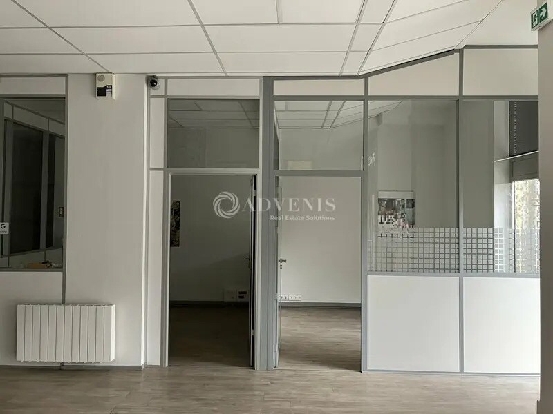 Office in Bourges for sale Interior Photo- Image 1 of 4