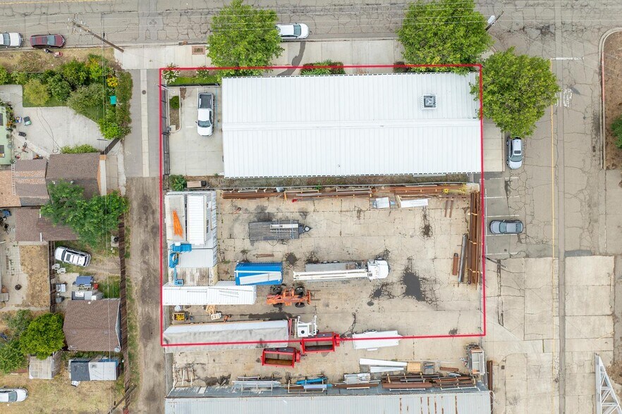 213 C St, Turlock, CA à vendre - Photo du bâtiment - Image 2 de 33