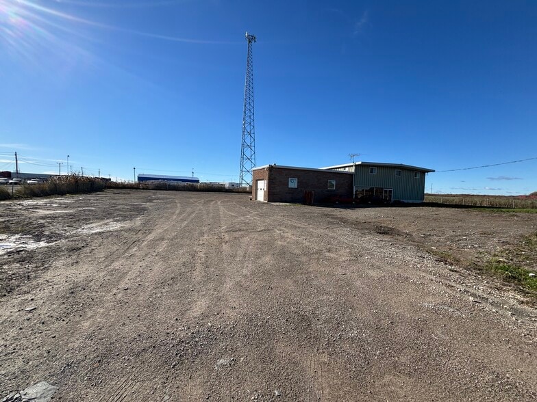 13792 Airport Rd, Caledon East, ON for lease - Primary Photo - Image 1 of 1