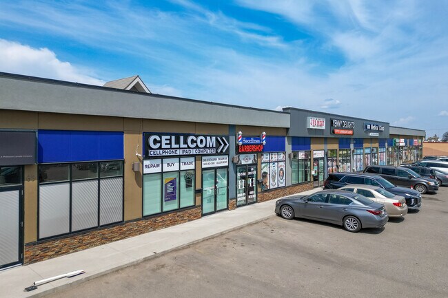 Plus de détails pour 3131 27th St NE, Calgary, AB - Commerce de détail à vendre