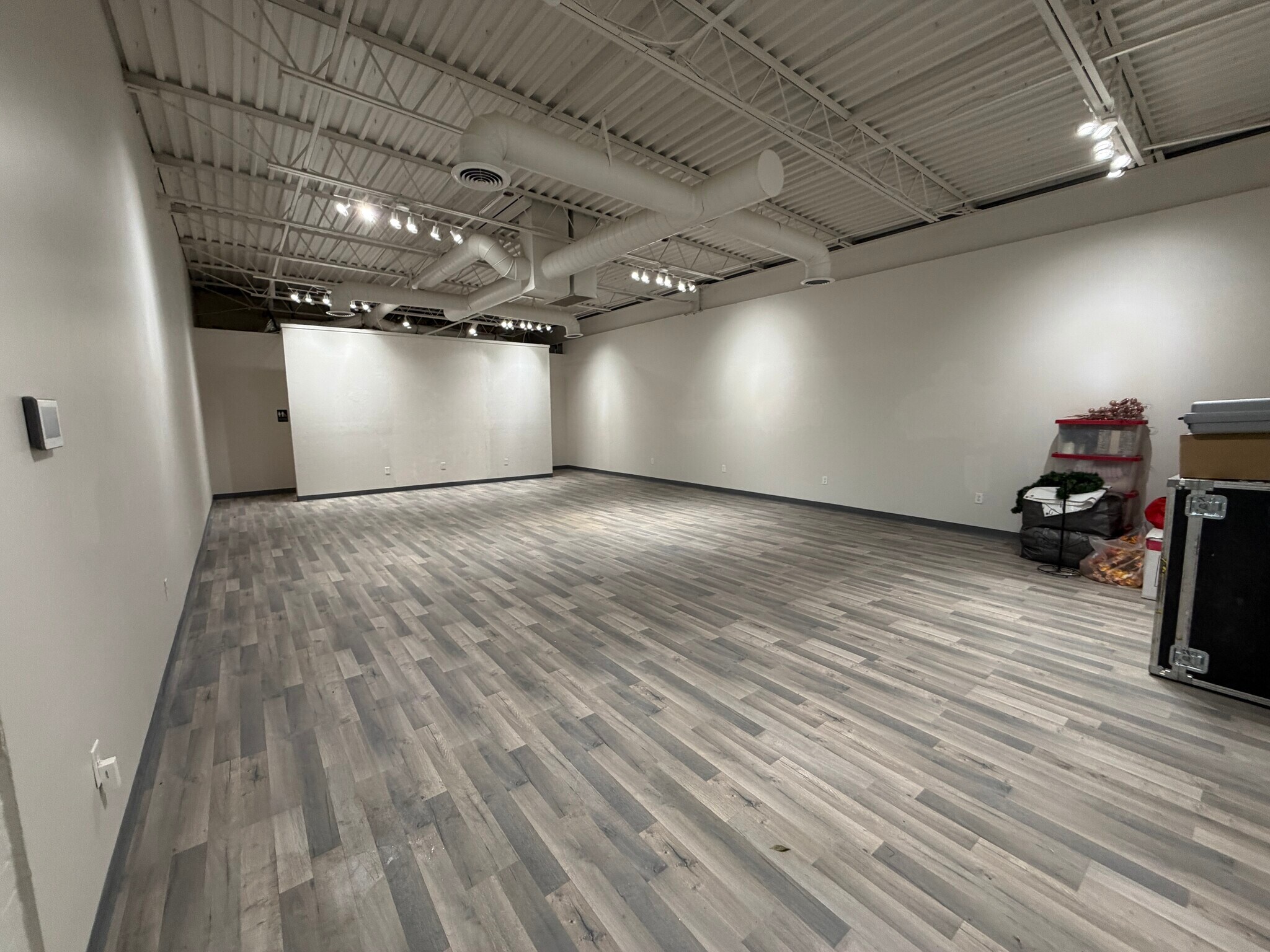 14201 N Santa Fe Ave, Edmond, OK à louer Photo intérieure- Image 1 de 4