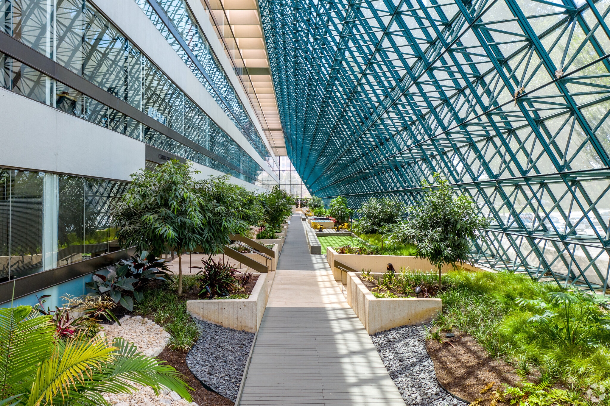 84 NE Loop 410, San Antonio, TX à louer Photo principale- Image 1 de 22