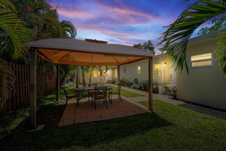 Plus de détails pour 216 NE 18th Ave, Pompano Beach, FL - Multi-résidentiel à vendre