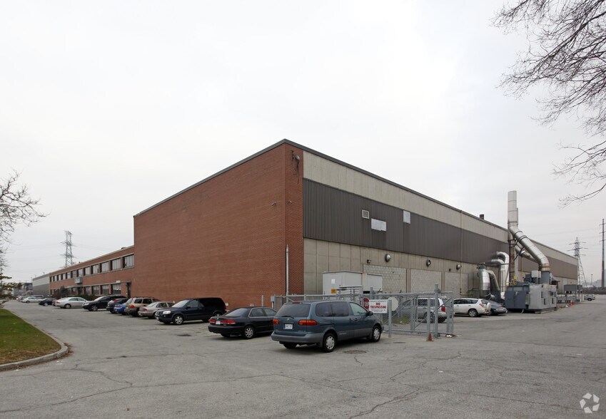 10 N Queen St, Toronto, ON à vendre - Photo principale - Image 1 de 1