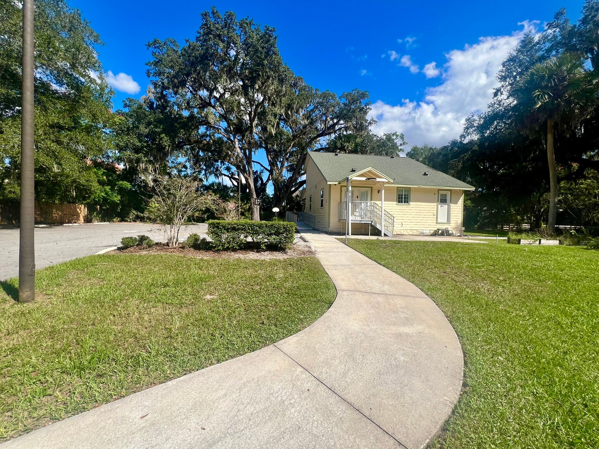 2455 Ark Academy Ct, Sanford, FL à vendre Photo principale- Image 1 de 26