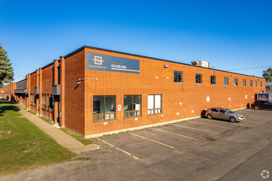 72 Boul Brunswick, Pointe-claire, QC à louer - Photo du bâtiment - Image 1 de 7