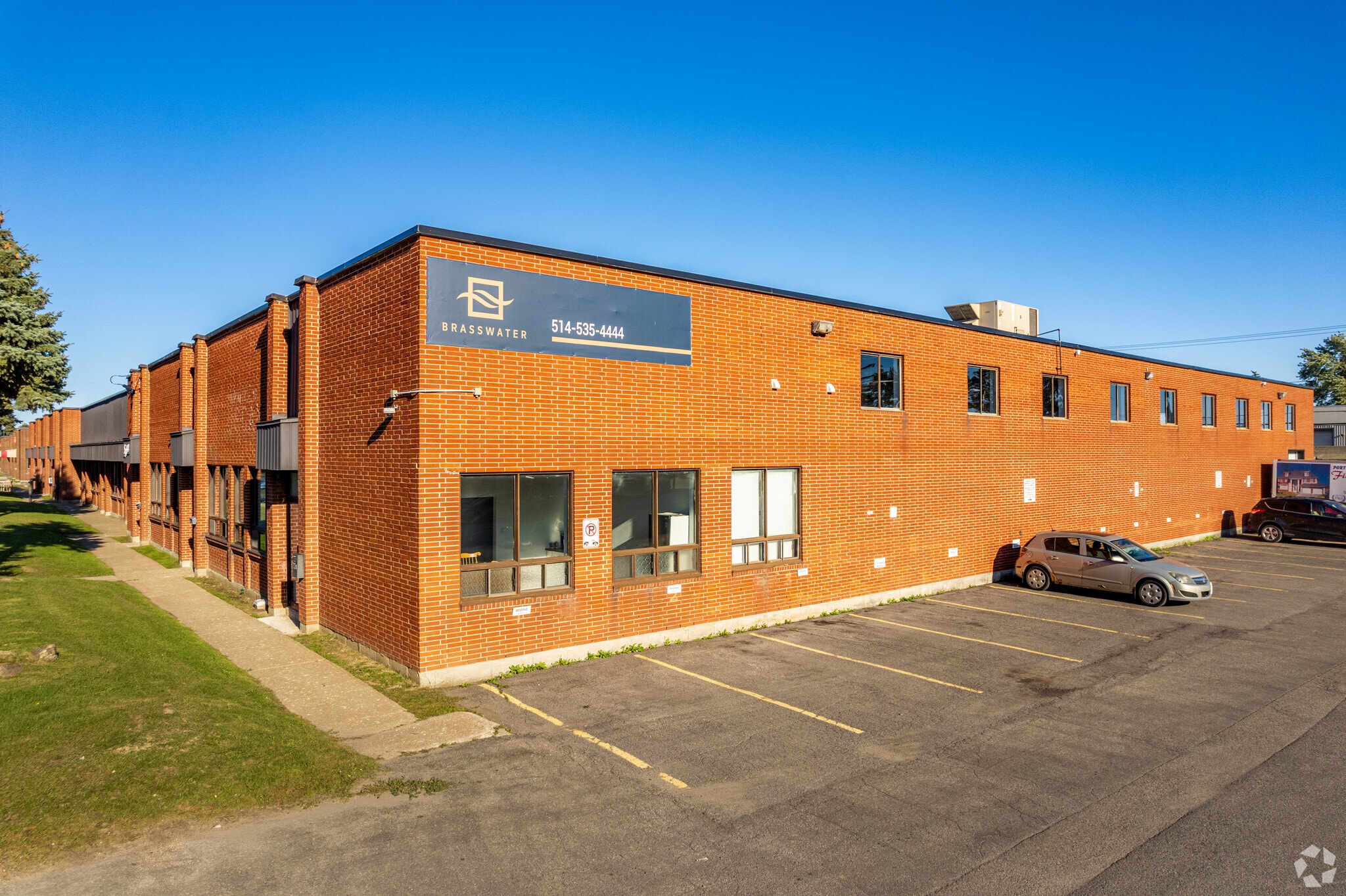 72 Boul Brunswick, Pointe-claire, QC for lease Building Photo- Image 1 of 8
