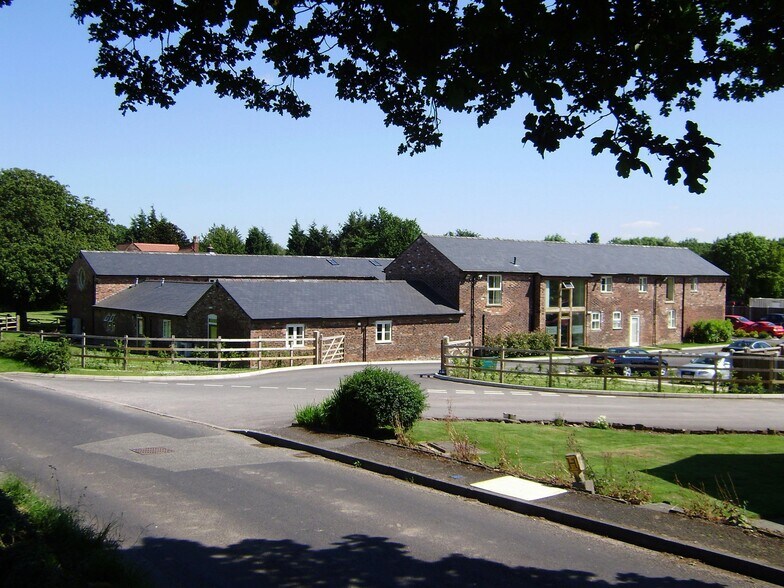 Bucklow Hill Ln, Knutsford à louer - Photo du bâtiment - Image 1 de 7