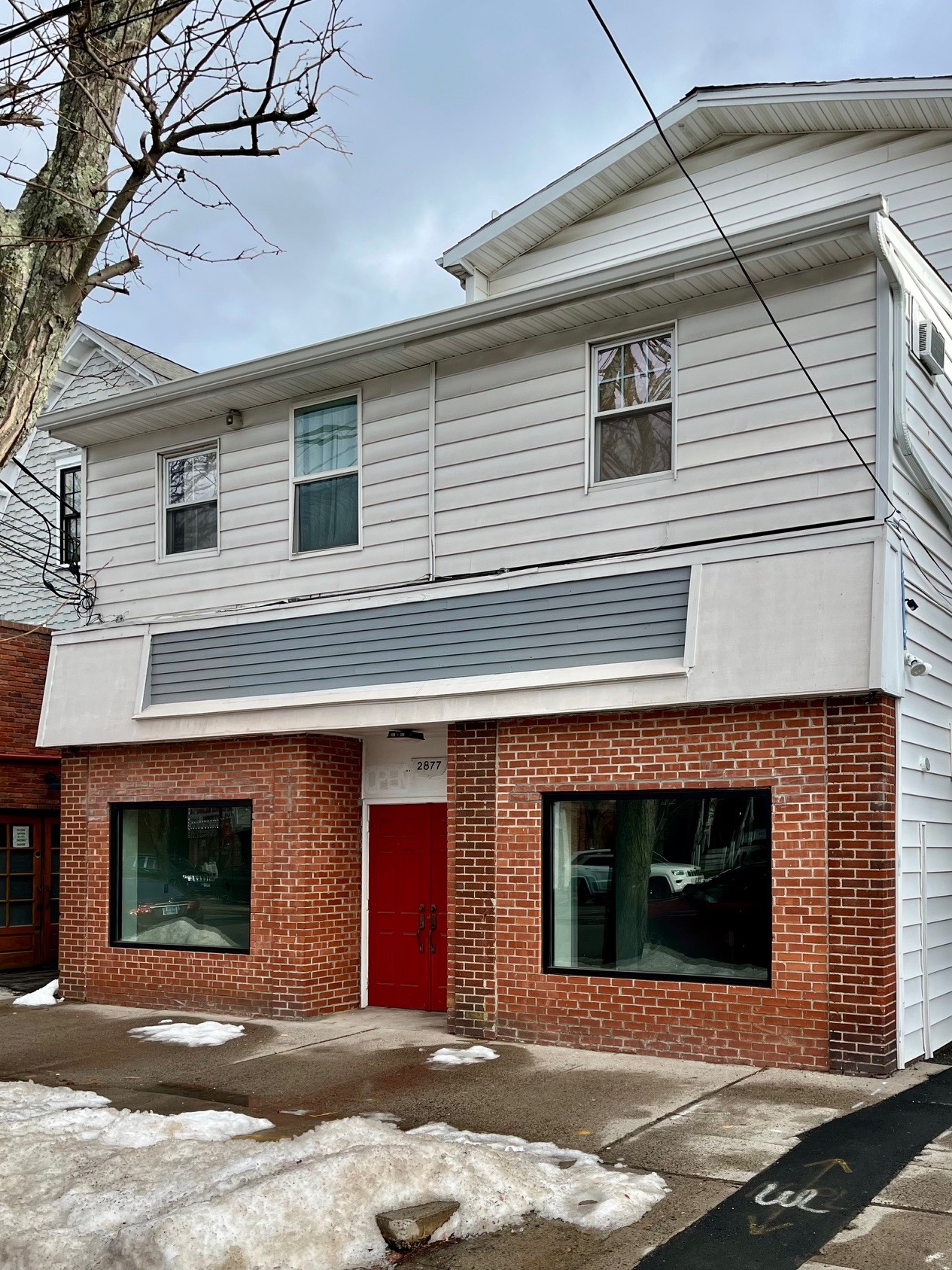 2877 Fairfield Ave, Bridgeport, CT for lease Primary Photo- Image 1 of 7