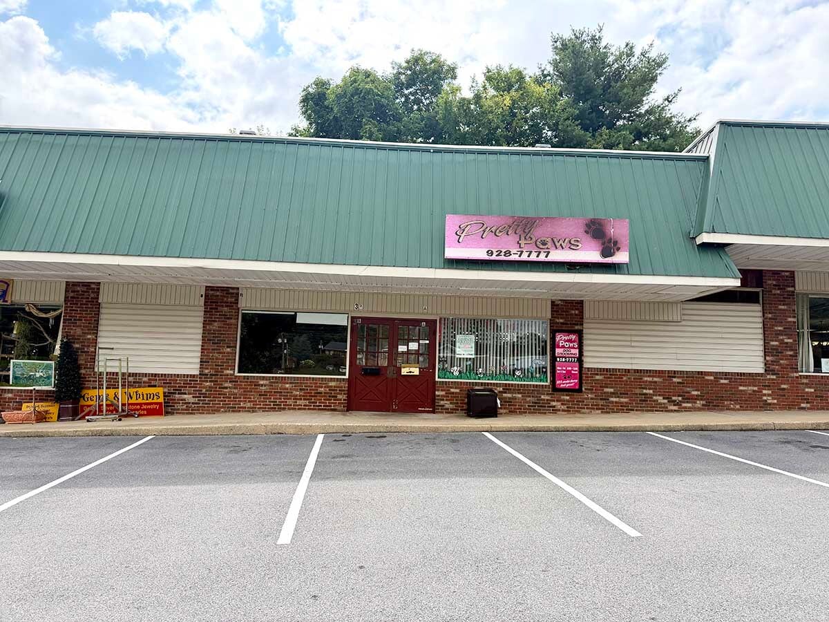 1904 Knob Creek Rd, Johnson City, TN for lease Interior Photo- Image 1 of 7