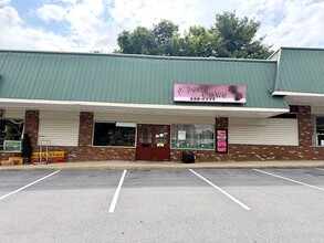 1904 Knob Creek Rd, Johnson City, TN for lease Interior Photo- Image 1 of 7