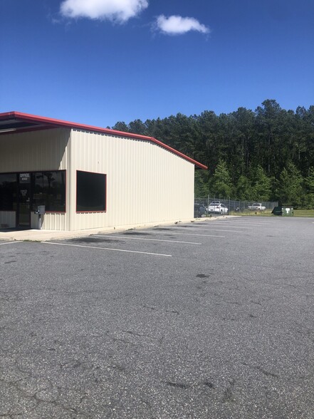 8562 US Highway 301, Claxton, GA for sale - Building Photo - Image 2 of 4