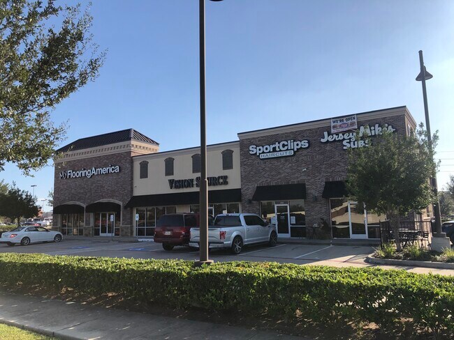 Plus de détails pour 520 Highway 6, Sugar Land, TX - Commerce de détail à louer