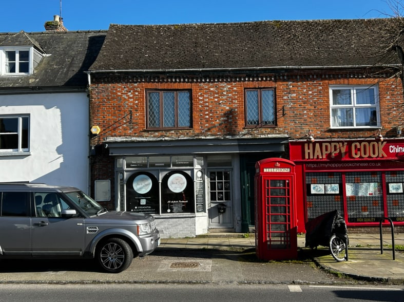 151-152C High St, Royal Wootton Bassett for lease - Building Photo - Image 2 of 2