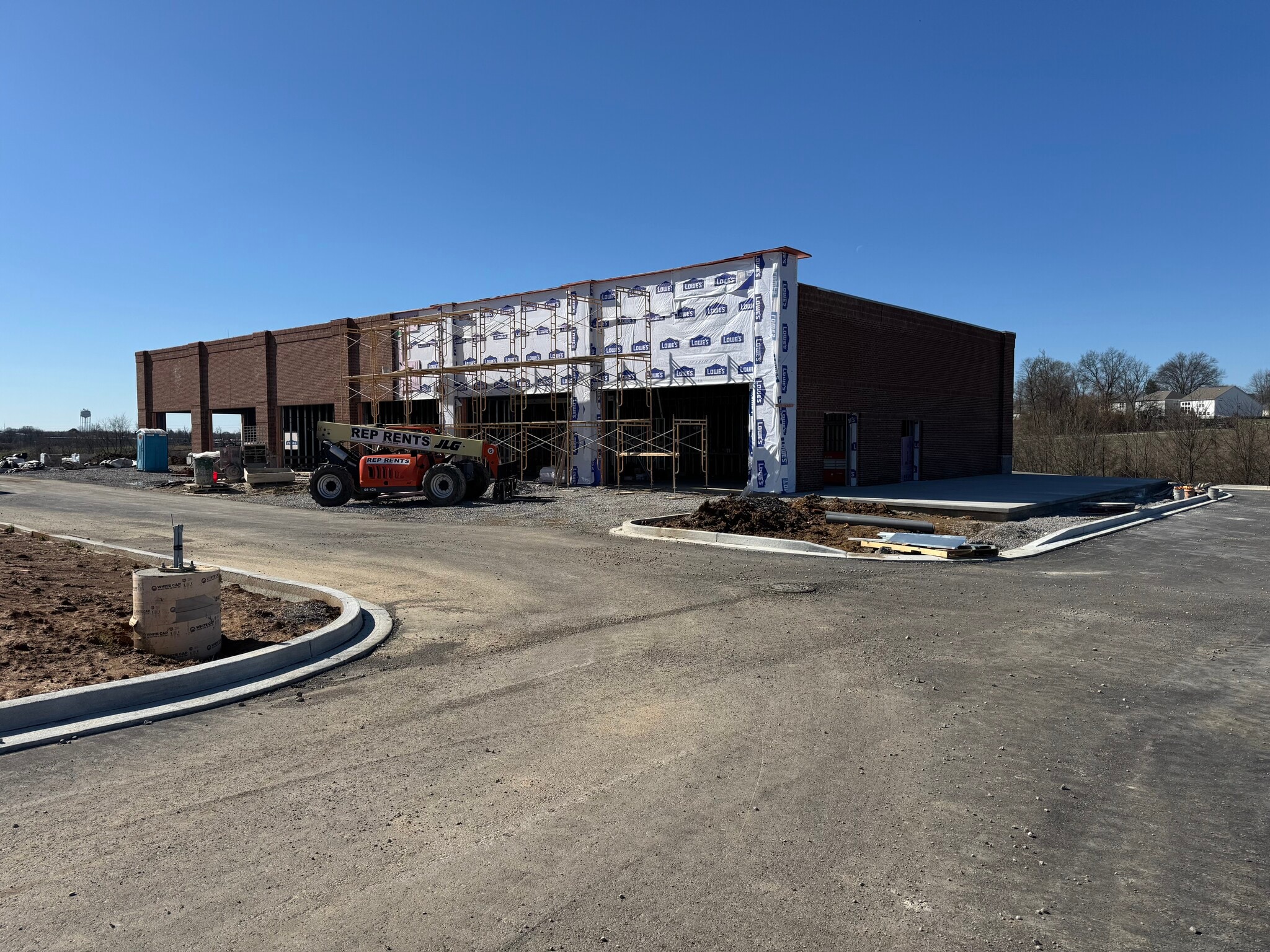 420 Watson Way, Shelbyville, KY for lease Primary Photo- Image 1 of 9